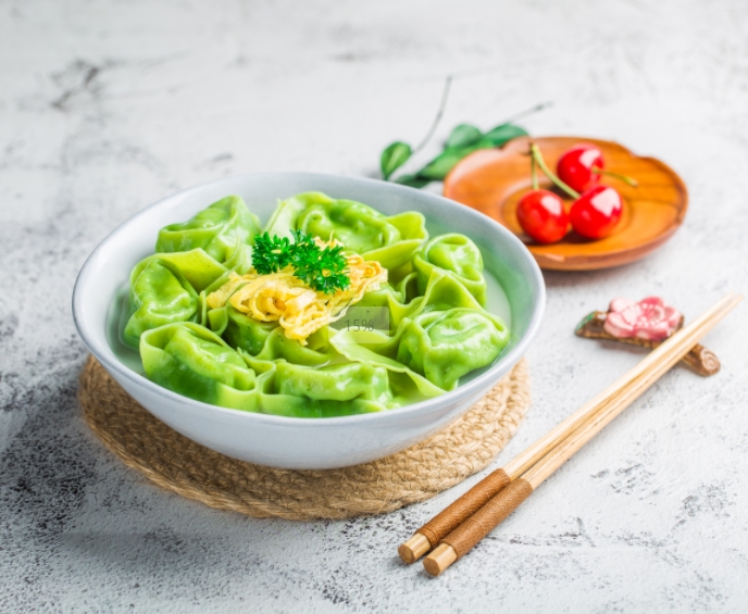 傳統(tǒng)手藝+AI質(zhì)檢！餃子工廠守護(hù)舌尖安全